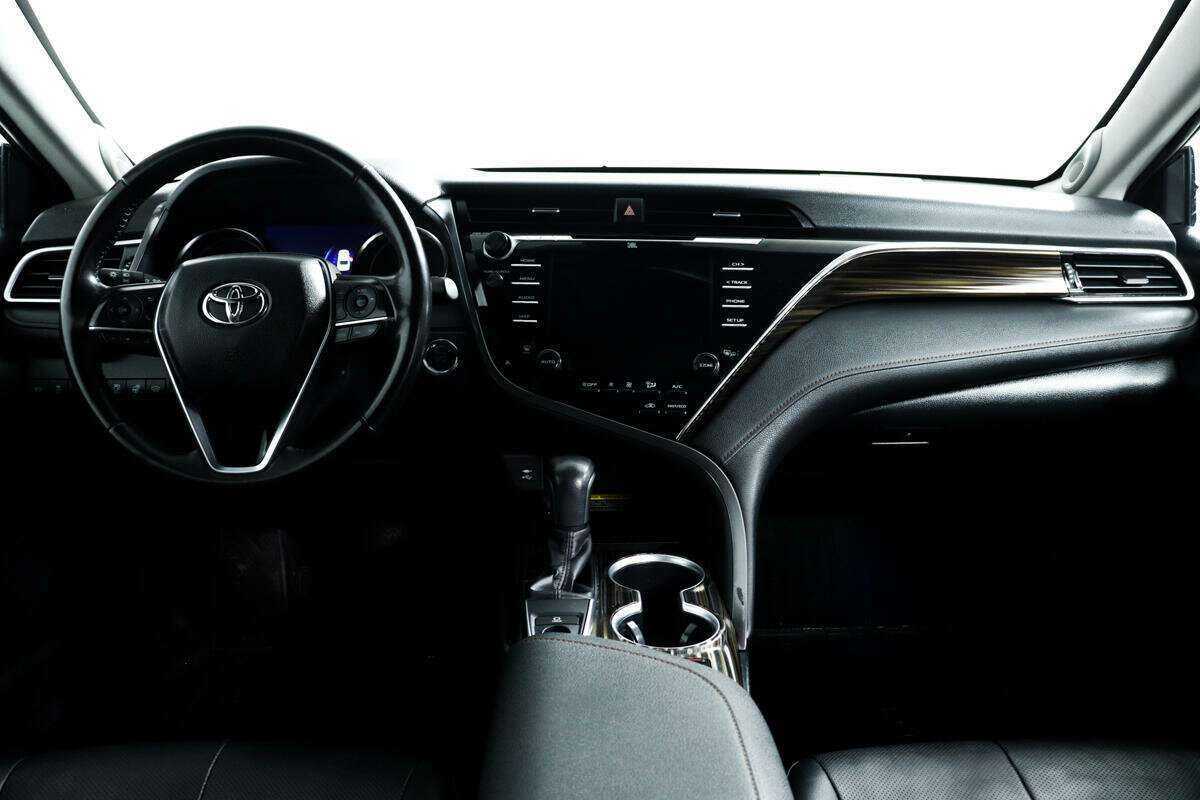 Toyota Camry б/у, 2019, Автоматическая. Фото: #10