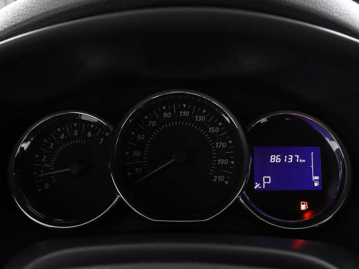 Renault Sandero б/у, 2016, Автоматическая. Фото: #10