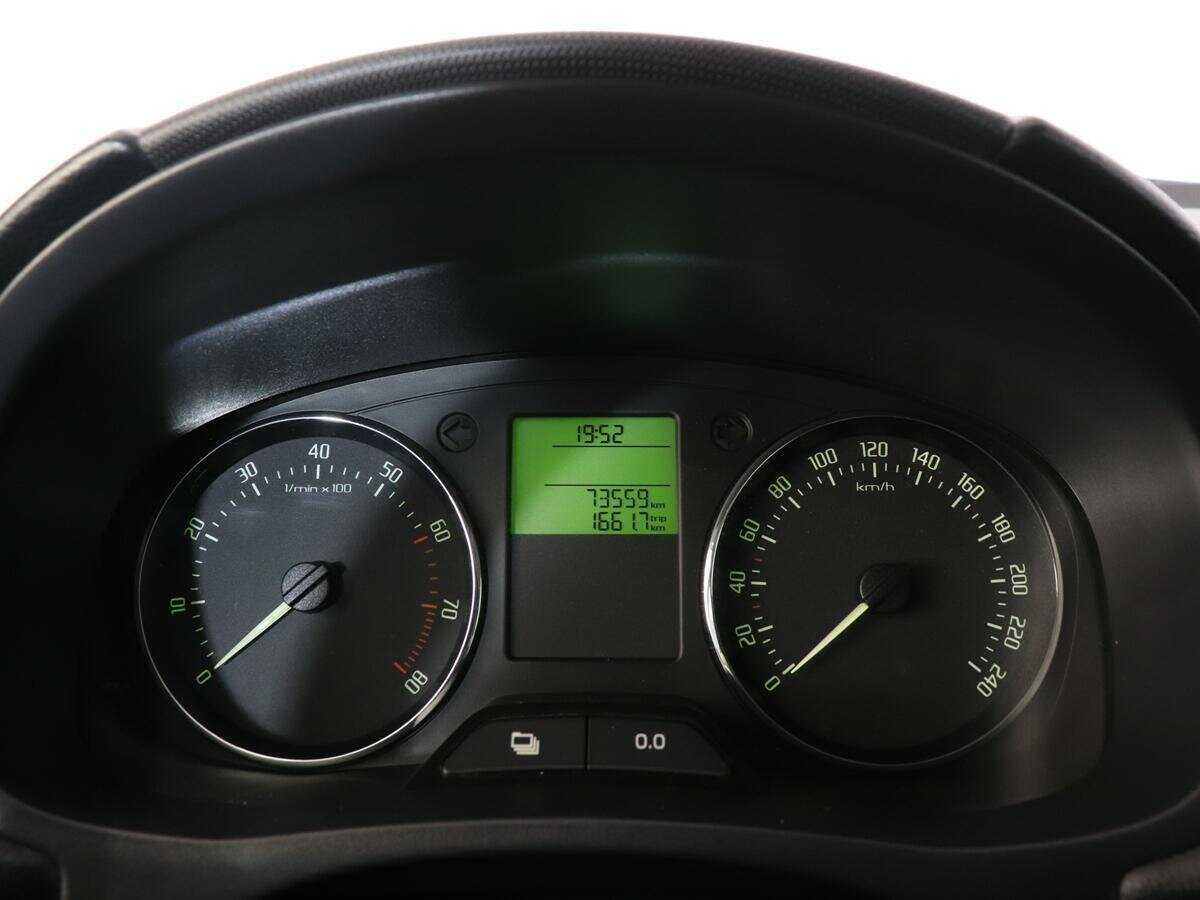 Skoda Fabia б/у, 2014, Автоматическая. Фото: #9