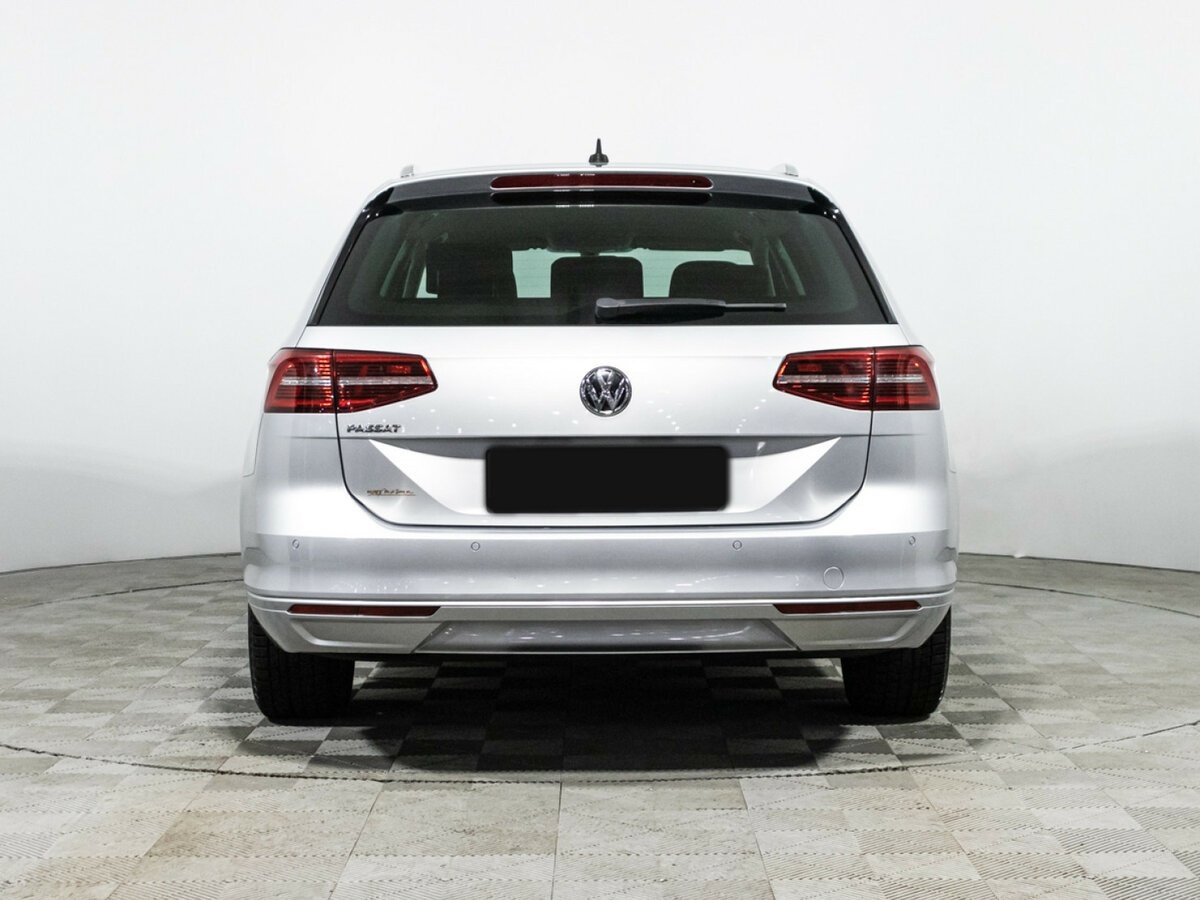 Volkswagen Passat б/у, 2017, Механическая. Фото: #5