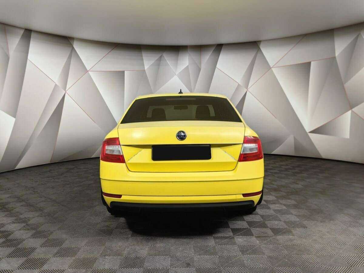 Skoda Octavia б/у, 2019, Механическая. Фото: #7