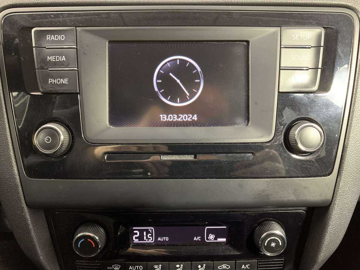 Skoda Rapid б/у, 2017, Механическая. Фото: #10