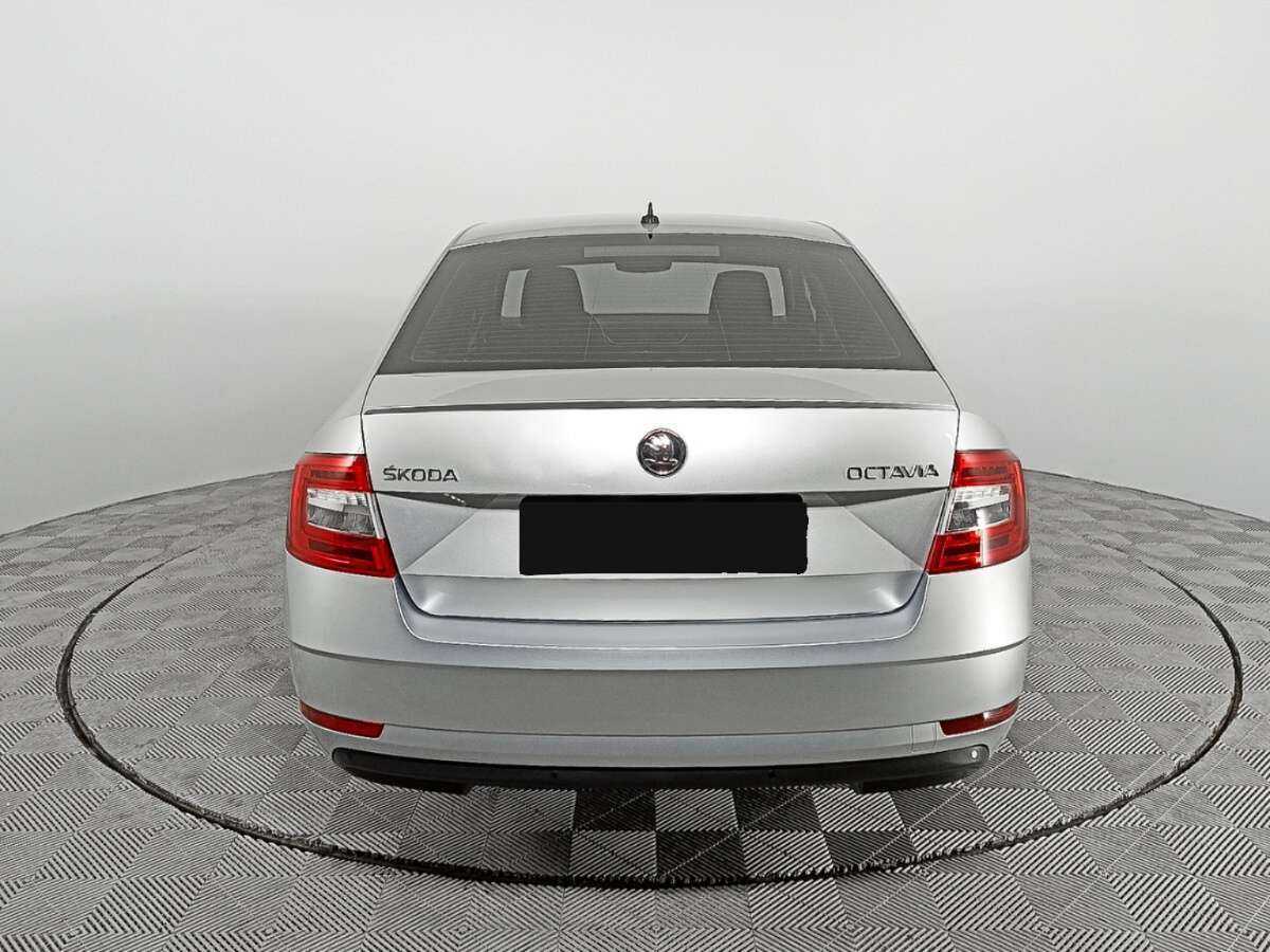 Skoda Octavia б/у, 2018, Роботизированная. Фото: #5
