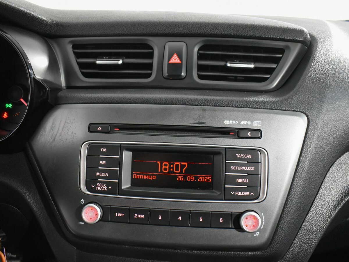 Kia Rio б/у, 2016, Механическая. Фото: #13
