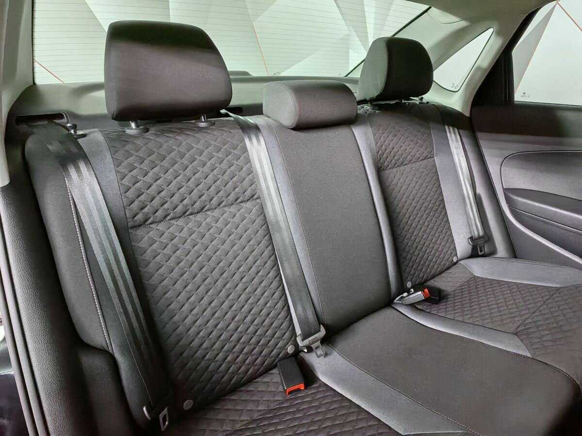 Volkswagen Polo б/у, 2018, Автоматическая. Фото: #12