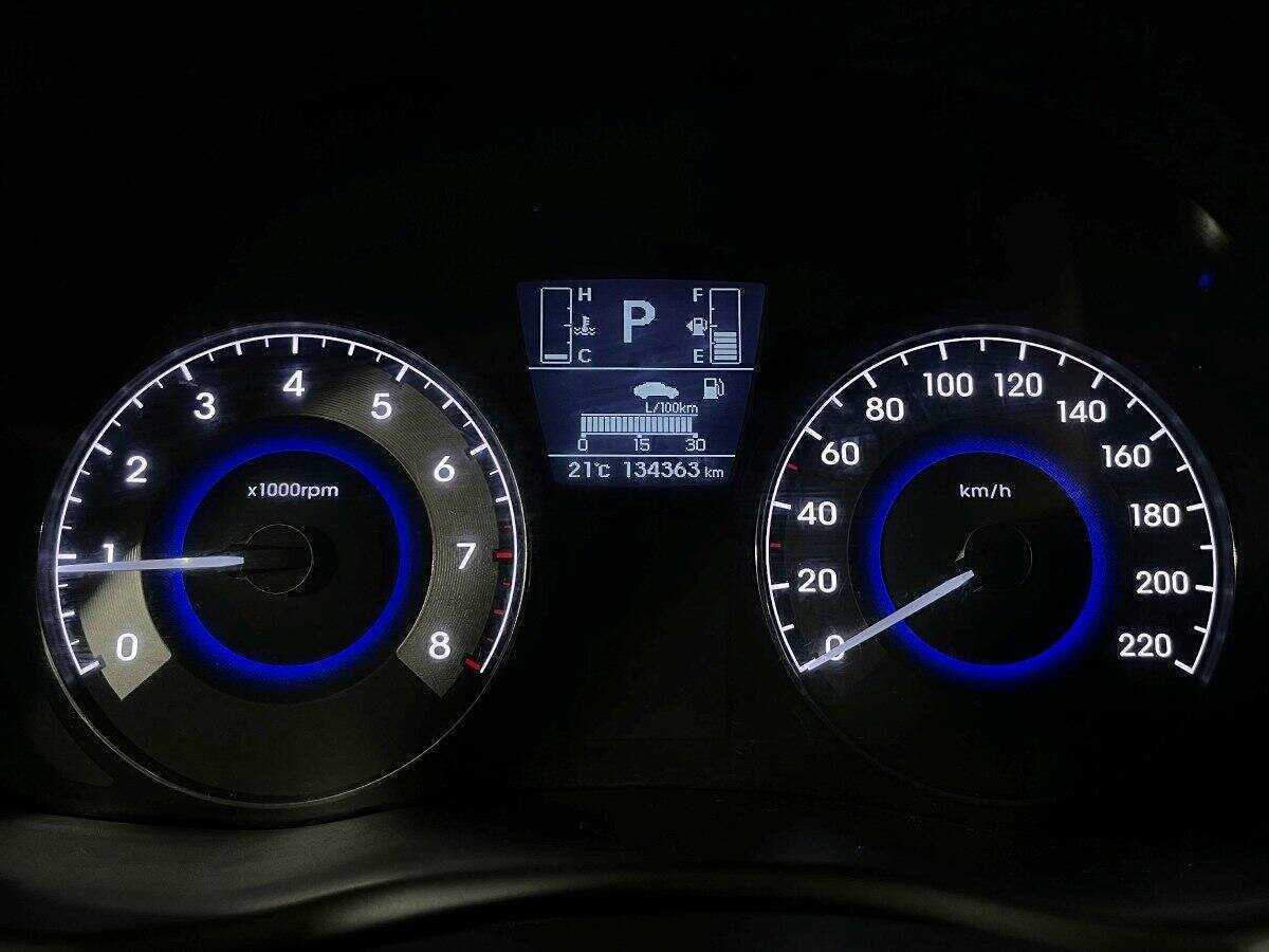 Hyundai Solaris б/у, 2014, Автоматическая. Фото: #8