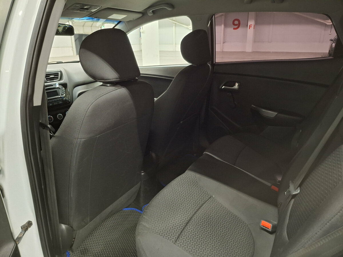 Kia Rio б/у, 2017, Механическая. Фото: #11