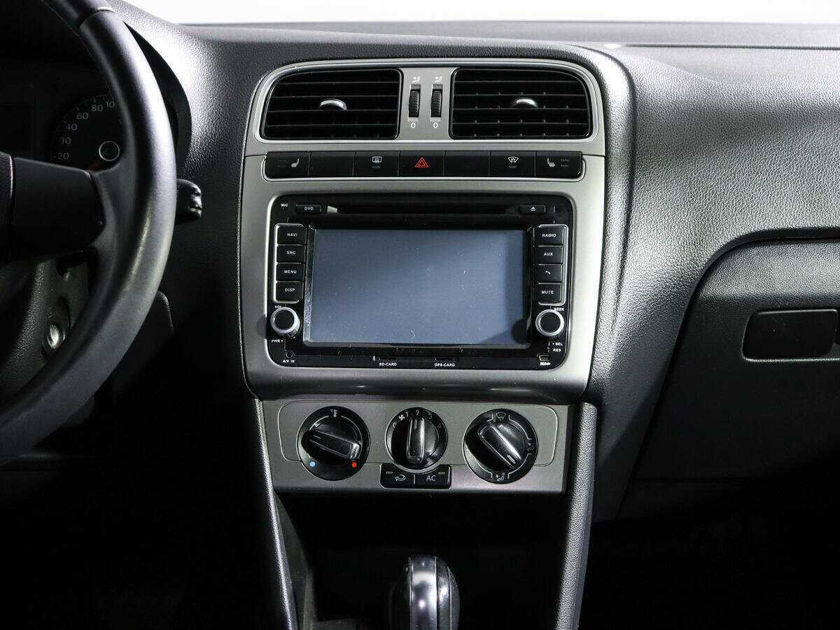 Volkswagen Polo б/у, 2013, Автоматическая. Фото: #12