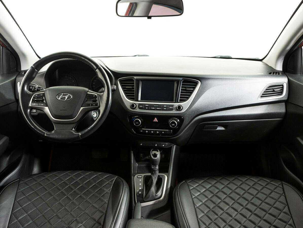 Hyundai Solaris б/у, 2018, Автоматическая. Фото: #12