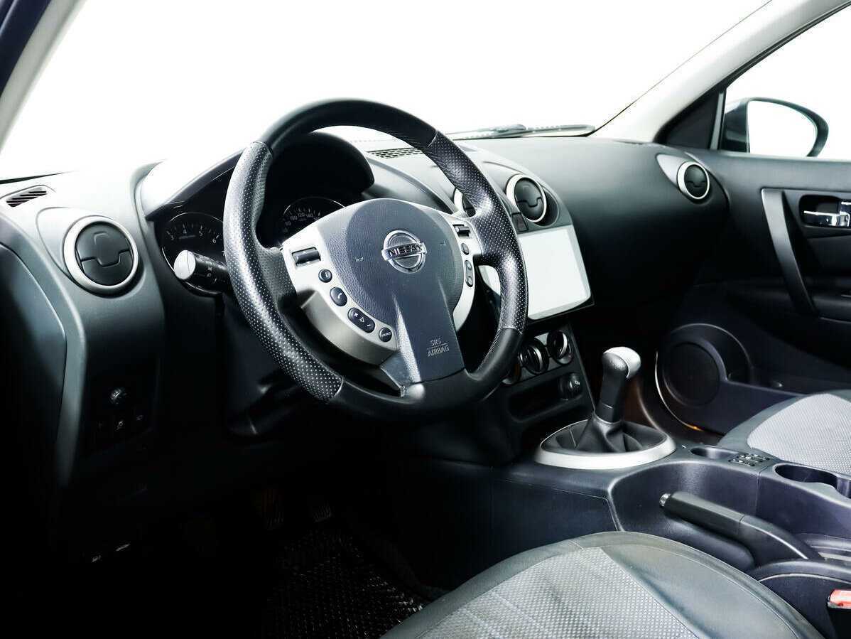 Nissan Qashqai б/у, 2012, Механическая. Фото: #12