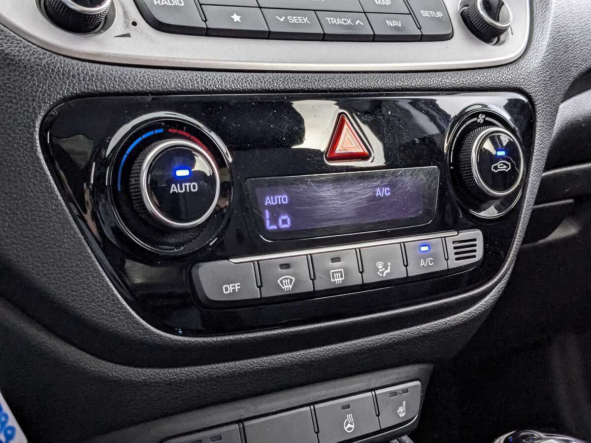 Hyundai Solaris б/у, 2018, Автоматическая. Фото: #16