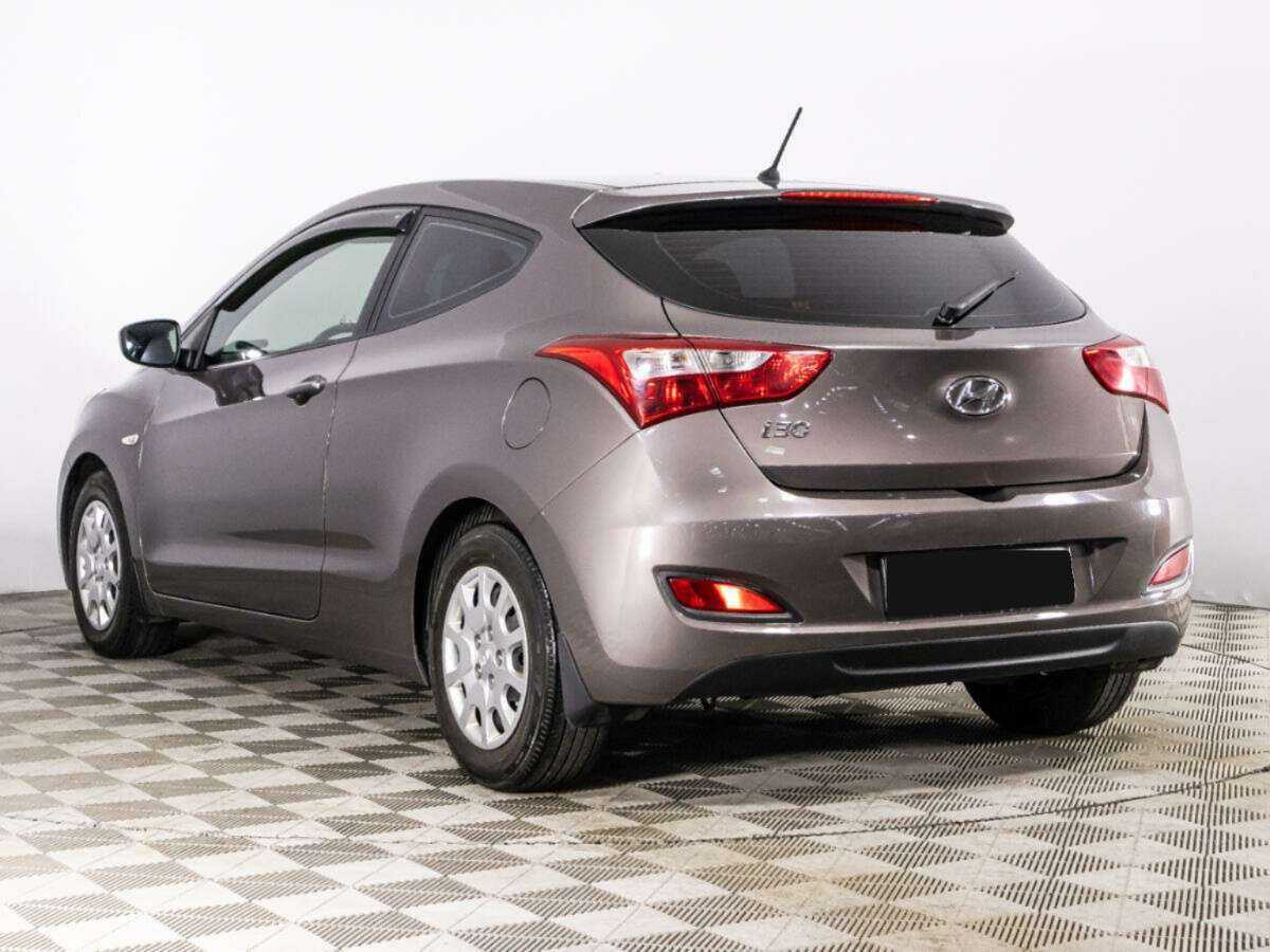 Hyundai i30 б/у, 2013, Механическая. Фото: #6