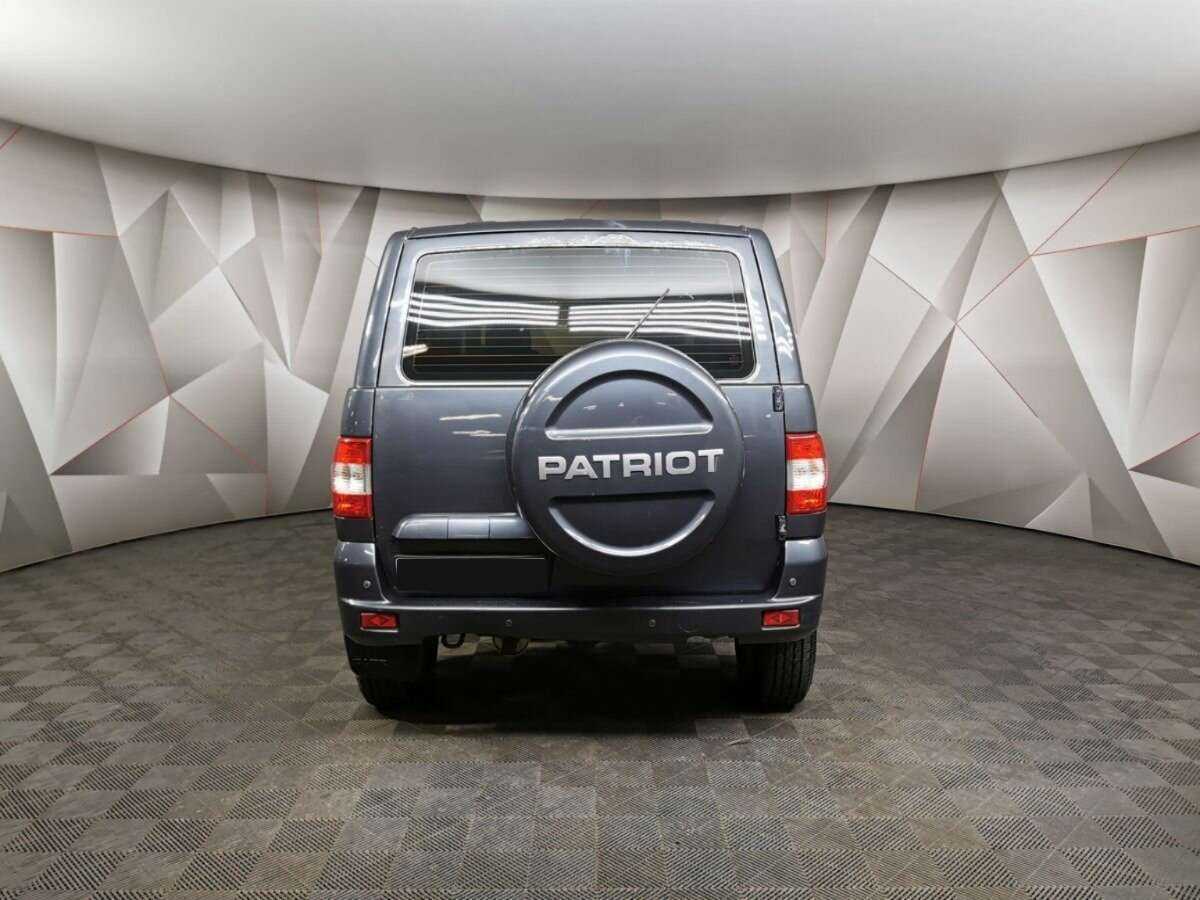 УАЗ Patriot б/у, 2016, Механическая. Фото: #7