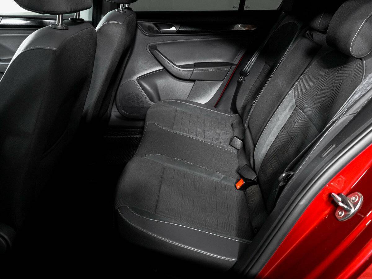 Volkswagen Polo б/у, 2021, Автоматическая. Фото: #8