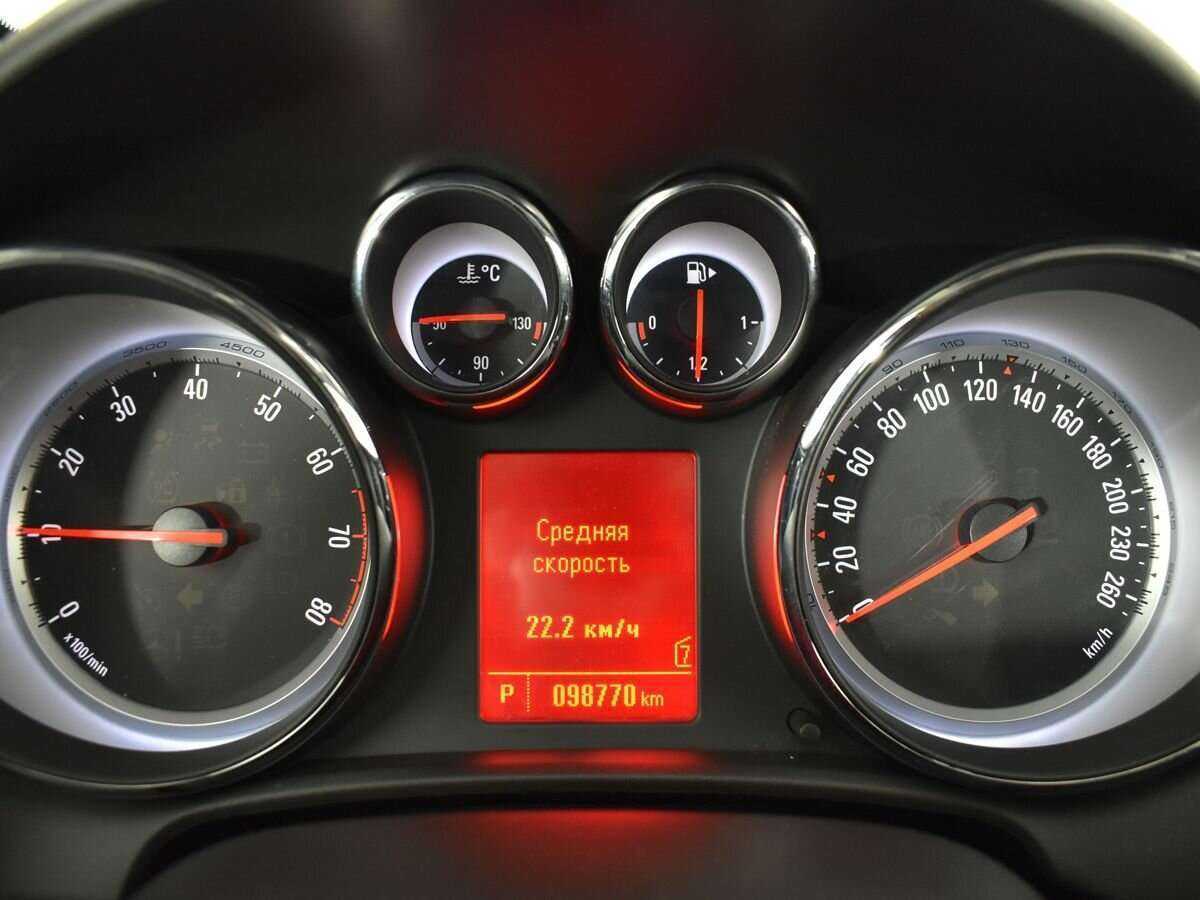 Opel Astra б/у, 2013, Автоматическая. Фото: #10