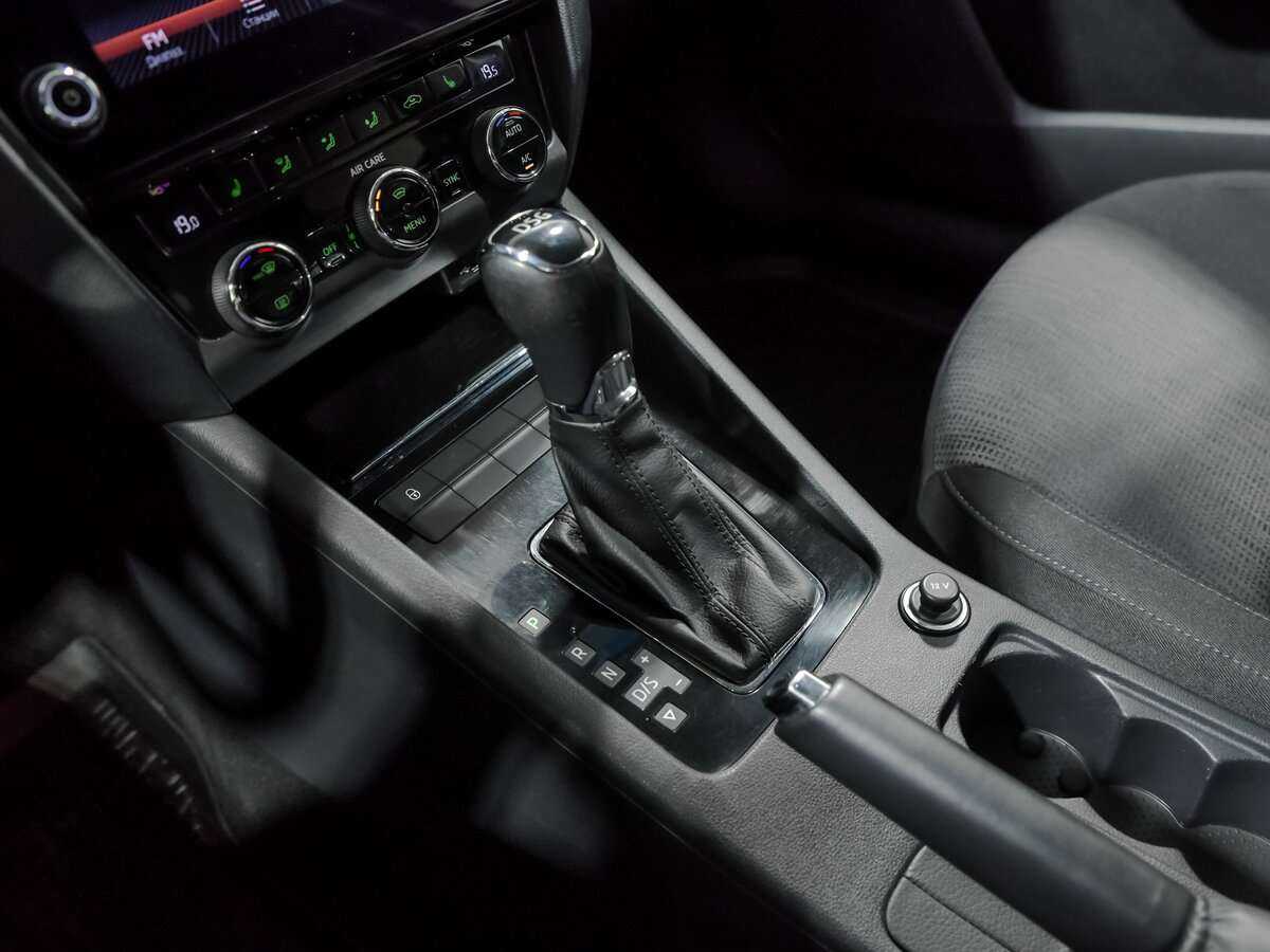 Skoda Octavia б/у, 2017, Роботизированная. Фото: #11