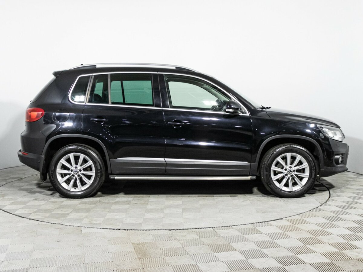 Volkswagen Tiguan б/у, 2012, Автоматическая. Фото: #3