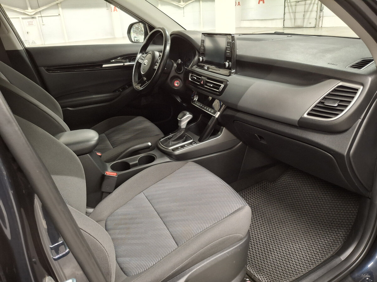 Kia Seltos б/у, 2021, Автоматическая. Фото: #10