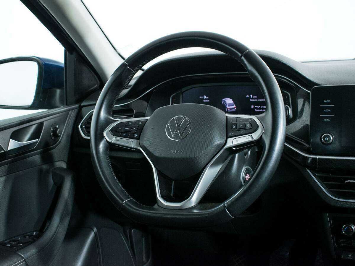 Volkswagen Polo б/у, 2020, Механическая. Фото: #13