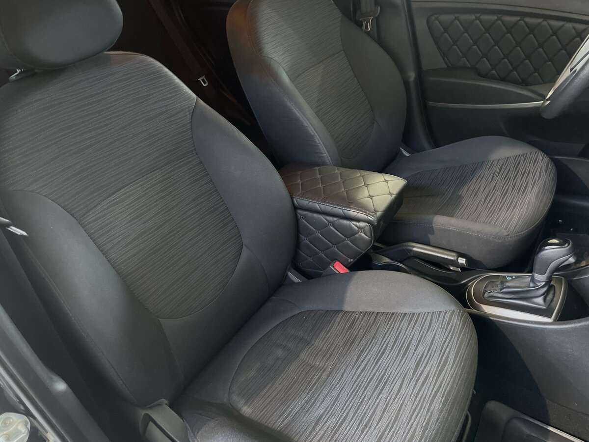 Hyundai Solaris б/у, 2016, Автоматическая. Фото: #14