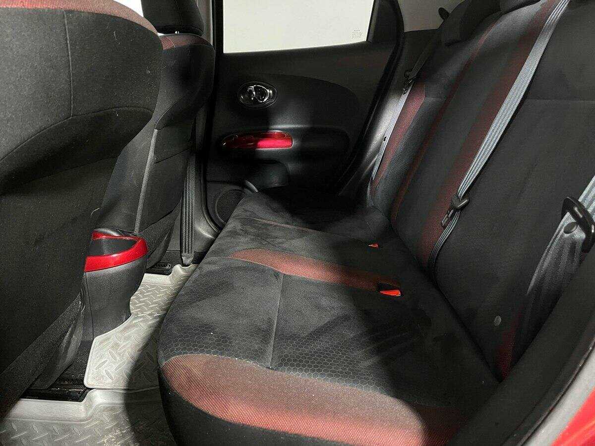 Nissan Juke б/у, 2012, Механическая. Фото: #9