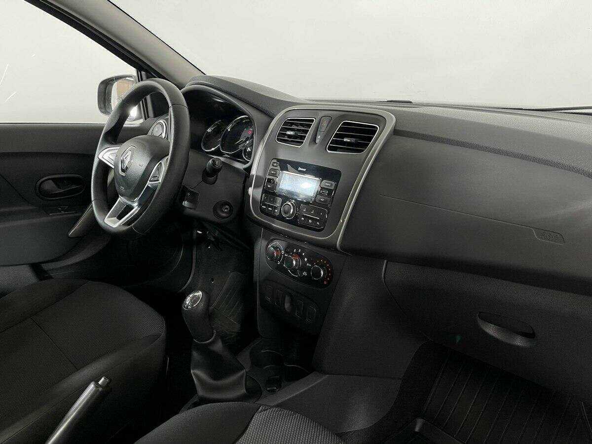 Renault Logan б/у, 2019, Механическая. Фото: #8