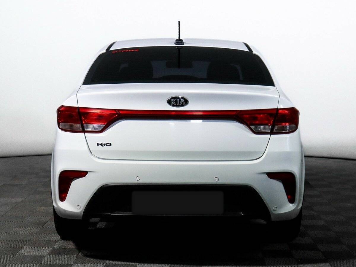 Kia Rio б/у, 2017, Автоматическая. Фото: #5