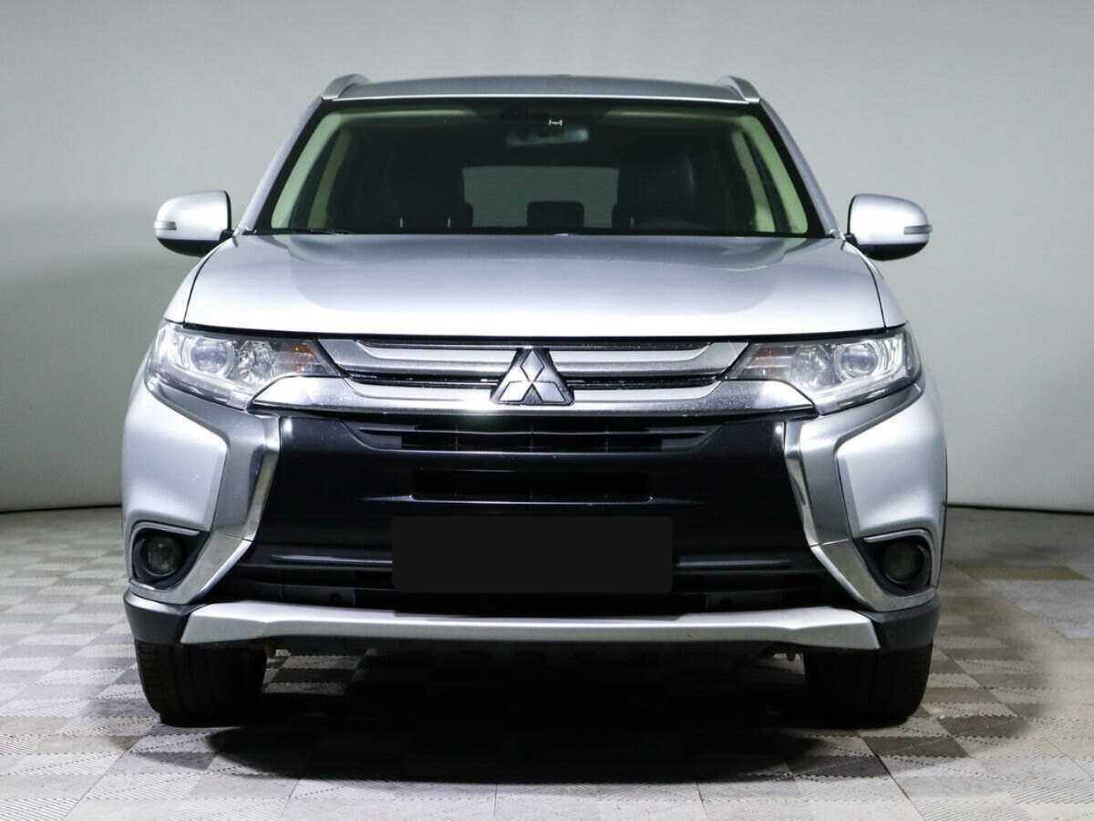 Mitsubishi Outlander б/у, 2017, Вариатор. Фото: #1