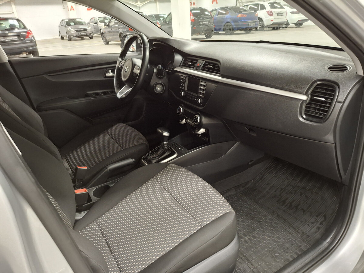 Kia Rio б/у, 2019, Автоматическая. Фото: #10