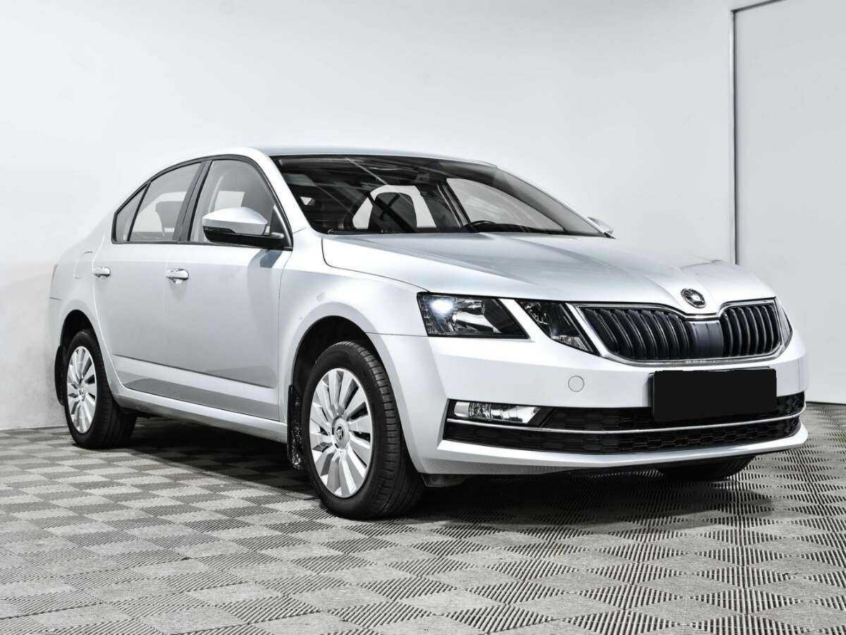 Skoda Octavia б/у, 2017, Роботизированная. Фото: #2