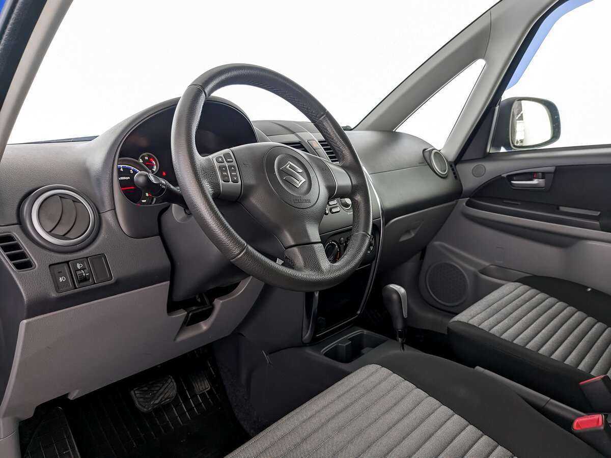 Suzuki SX4 б/у, 2013, Автоматическая. Фото: #13