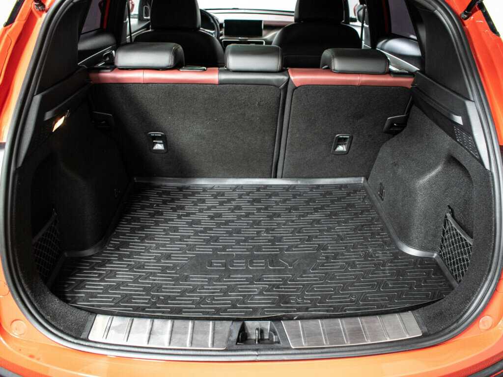 Geely Coolray б/у, 2022, Роботизированная. Фото: #8