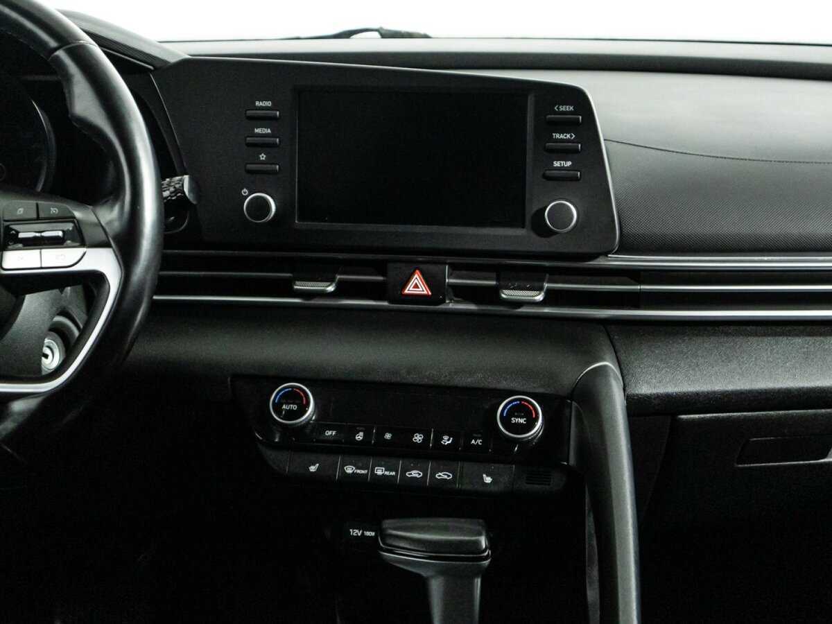 Hyundai Elantra б/у, 2021, Автоматическая. Фото: #13