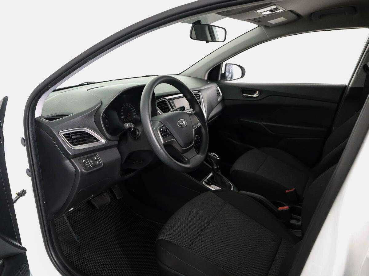 Hyundai Solaris б/у, 2020, Автоматическая. Фото: #6