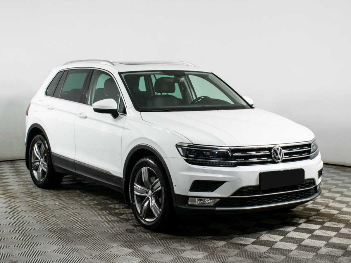 Volkswagen Tiguan б/у, 2017, Роботизированная. Фото: #2