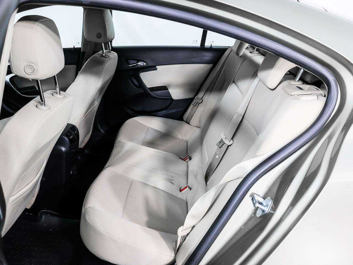 Opel Insignia б/у, 2014, Механическая. Фото: #10