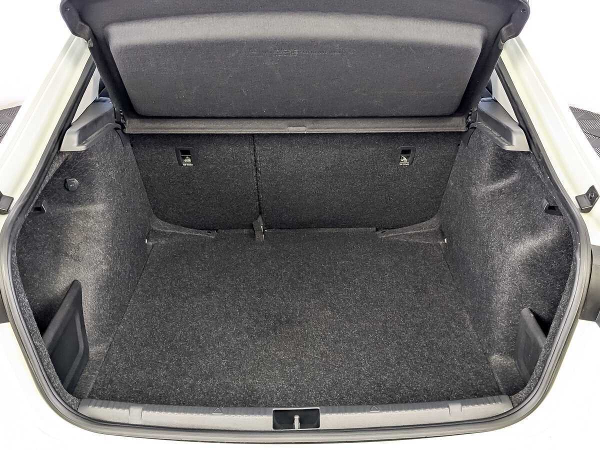 Skoda Rapid б/у, 2020, Механическая. Фото: #9