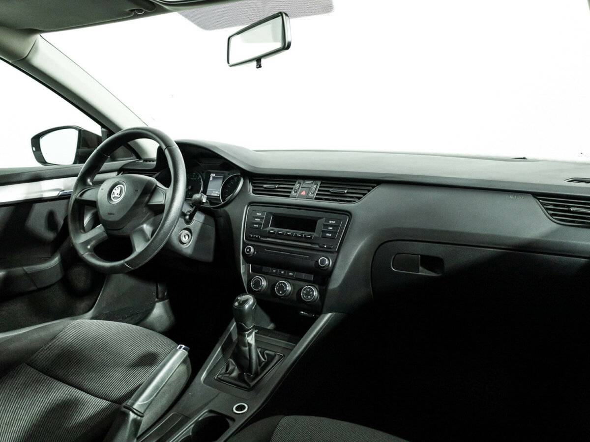 Skoda Octavia б/у, 2014, Механическая. Фото: #6