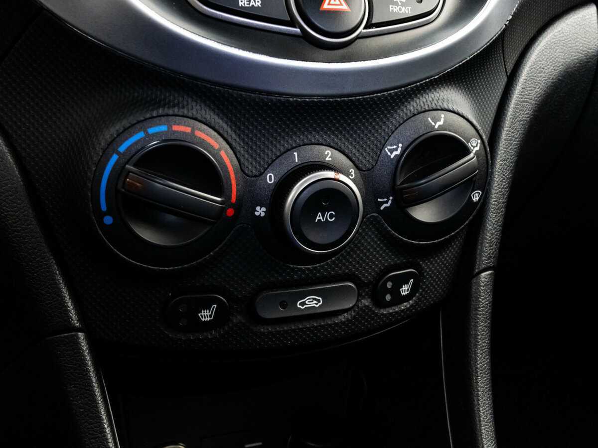 Hyundai Solaris б/у, 2016, Автоматическая. Фото: #15