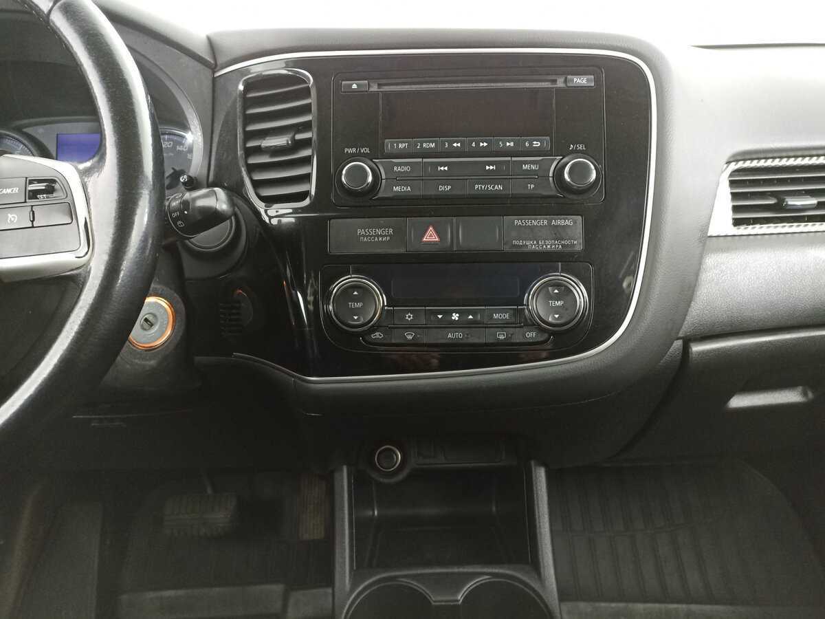 Mitsubishi Outlander б/у, 2014, Вариатор. Фото: #12