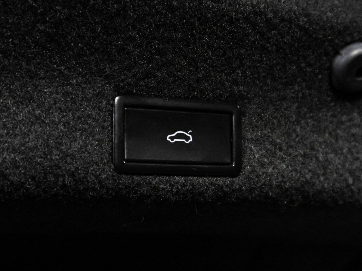 Volkswagen Passat б/у, 2017, Роботизированная. Фото: #14