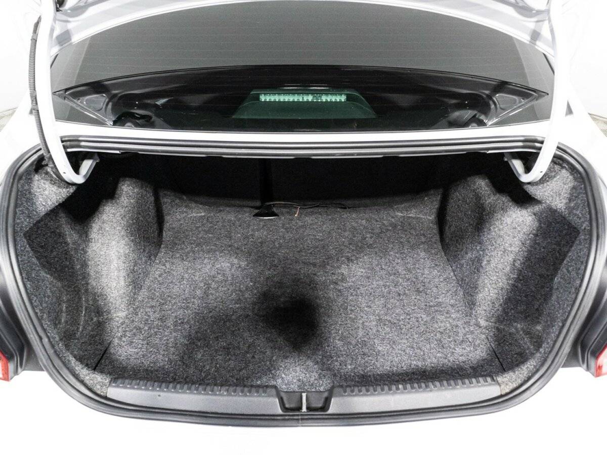 Volkswagen Polo б/у, 2018, Автоматическая. Фото: #14