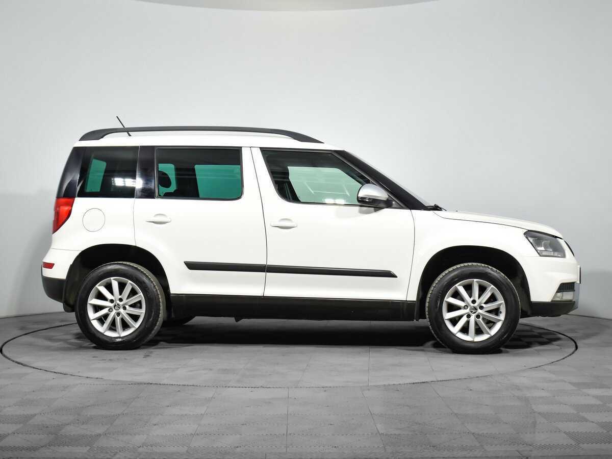 Skoda Yeti б/у, 2015, Механическая. Фото: #3