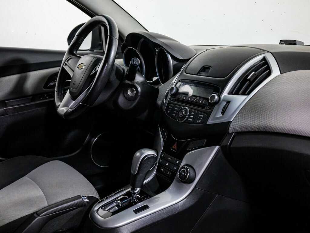 Chevrolet Cruze б/у, 2013, Автоматическая. Фото: #12