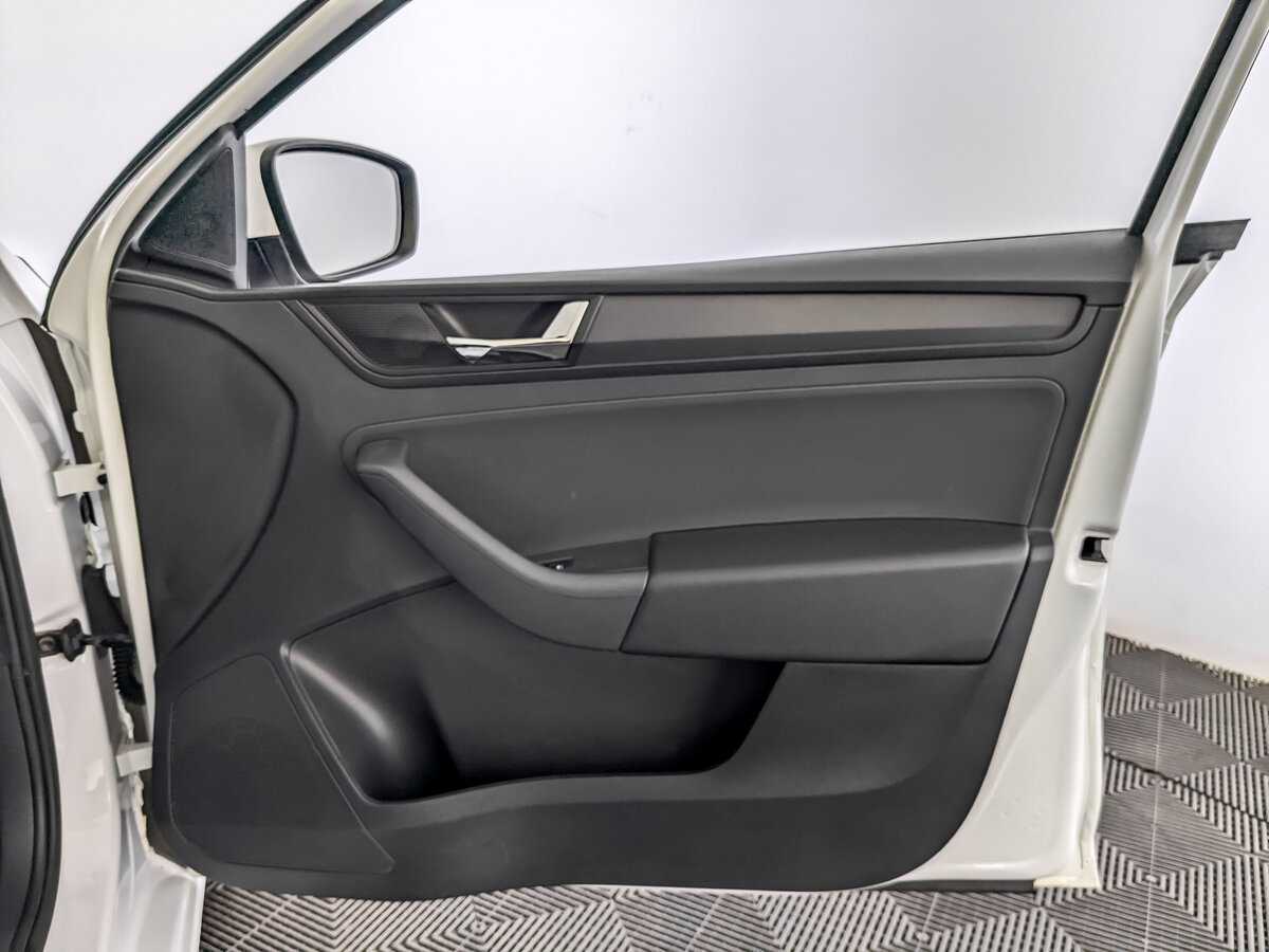 Skoda Rapid б/у, 2019, Механическая. Фото: #23