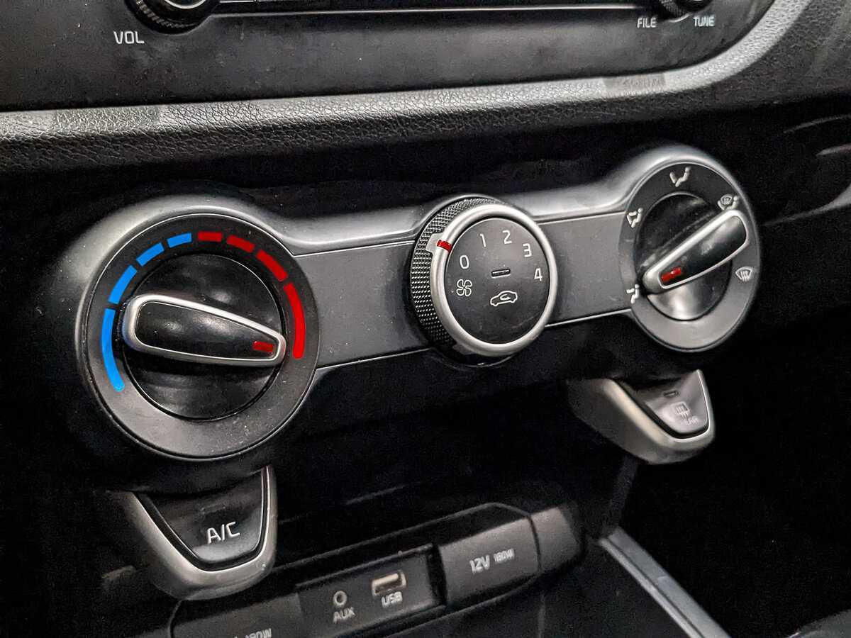 Kia Rio б/у, 2020, Автоматическая. Фото: #19