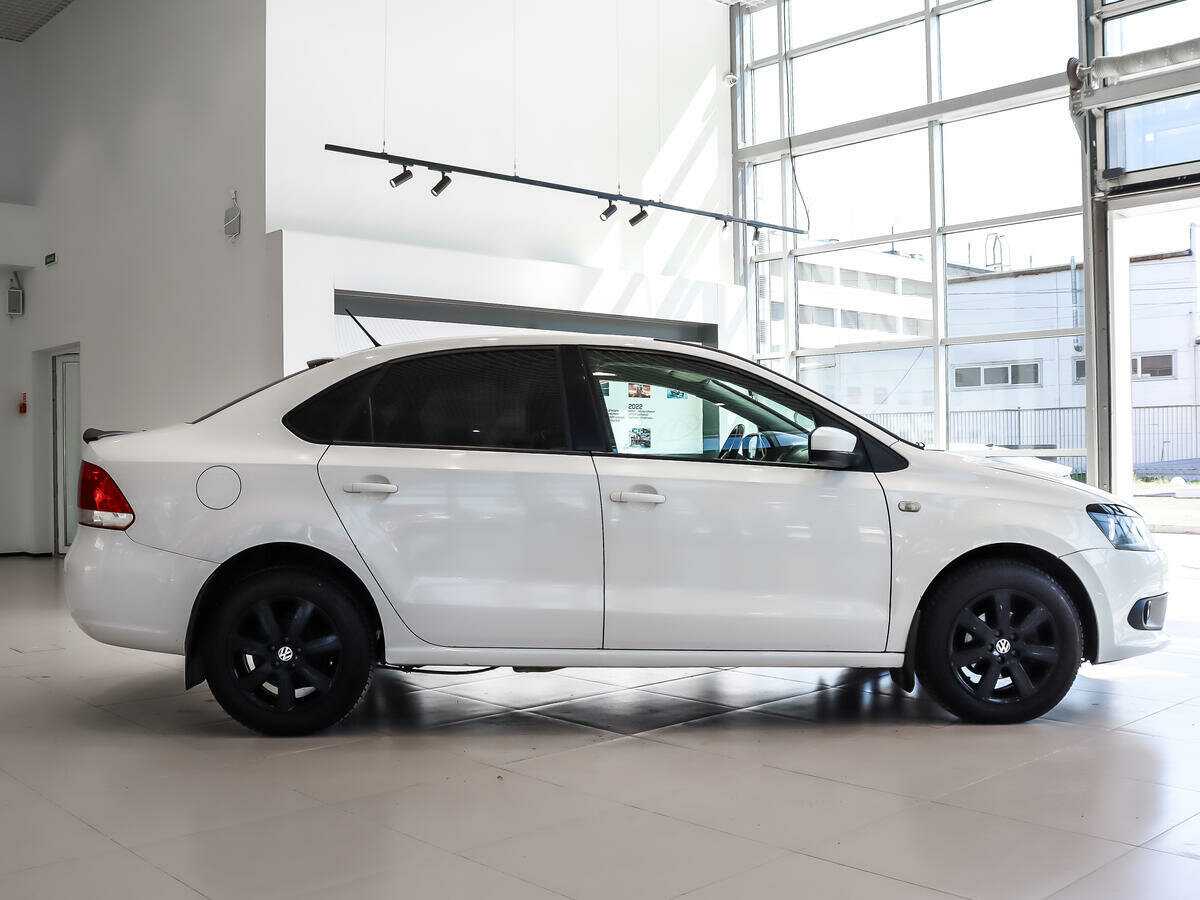 Volkswagen Polo б/у, 2013, Автоматическая. Фото: #5