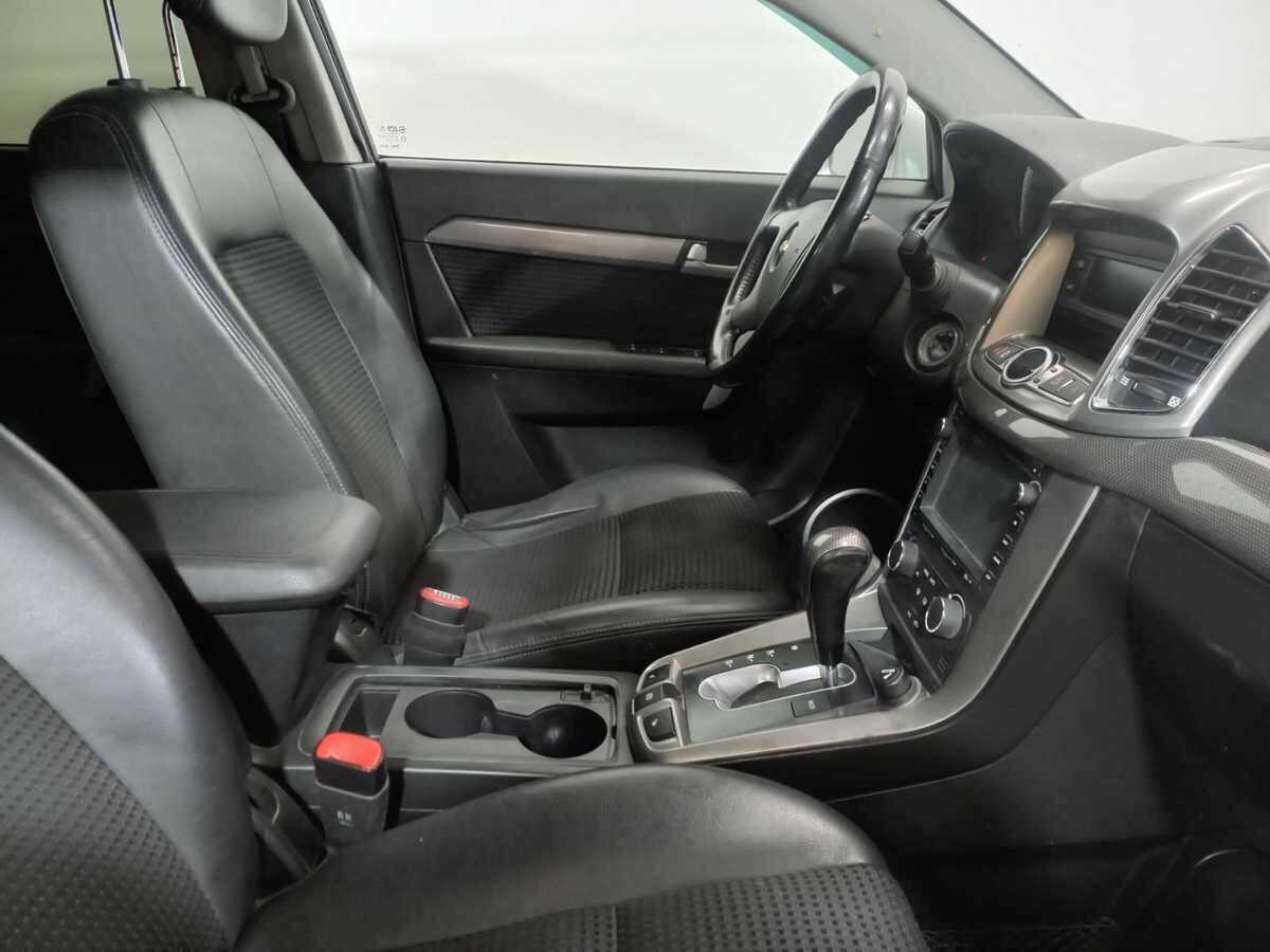 Chevrolet Captiva б/у, 2012, Автоматическая. Фото: #8
