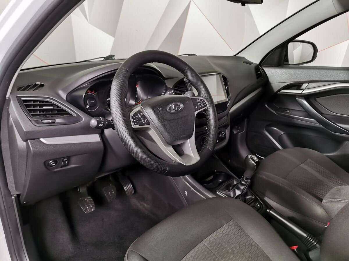 Lada (ВАЗ) Vesta б/у, 2018, Механическая. Фото: #13
