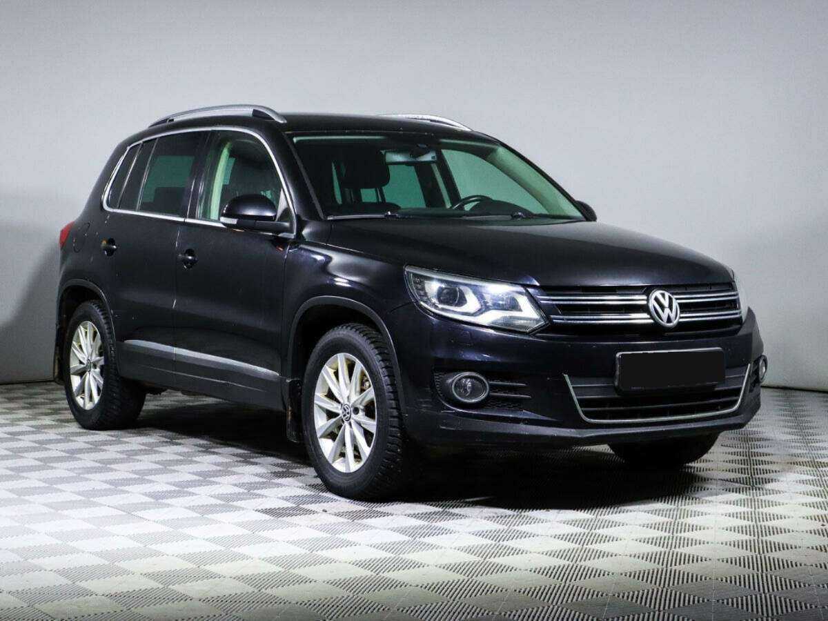 Volkswagen Tiguan б/у, 2012, Автоматическая. Фото: #2